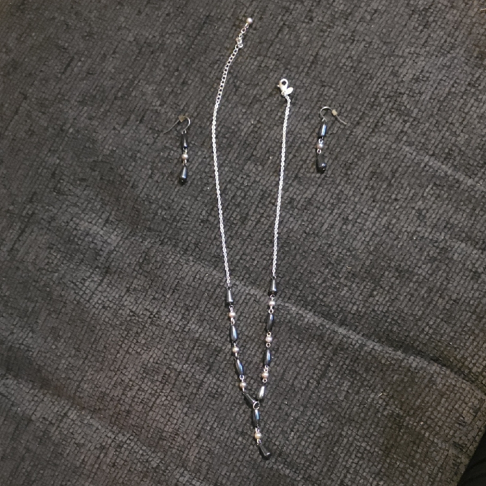 Elegant Silver and Black Jewelry Set